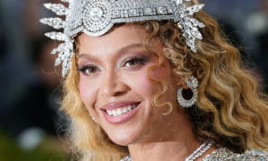 This beauty detail on Beyoncé’s gloves at the 2026 Met Gala is freaking out the pros…and you’d do well to imitate it at home