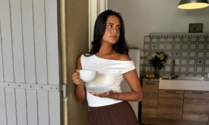 Heatwave: goodbye to white jeans, these light pants become the uniform of elegant women from 35 degrees