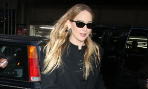 Spotted on Jennifer Lawrence: this Adidas pair changes the way we wear leggings