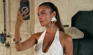 According to makeup artists, this supermarket tinted product rivals luxury for a great tan