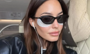 This airplane beauty habit is a hit on TikTok… but it’s not without risk