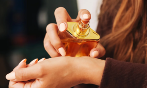This collection of perfumes created 30 years ago is reinvented in an intense version inspired by the wonders of nature: the one with Bulgarian Rose is just exceptional